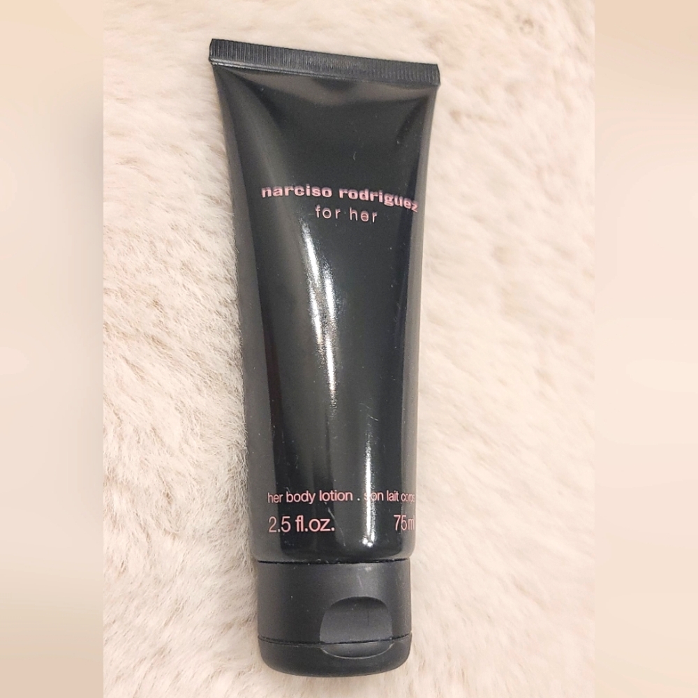 Narciso Rodriguez For Her 75ml Body Lotion - New